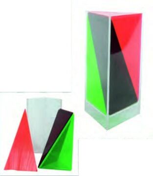 ÜÇGEN PRİZMA (4 Parçalı)