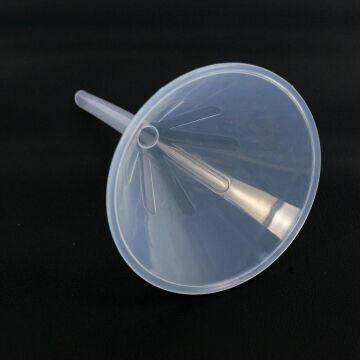 PLASTİK HUNİ 100 MM