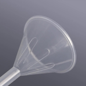 PLASTİK HUNİ 100 MM