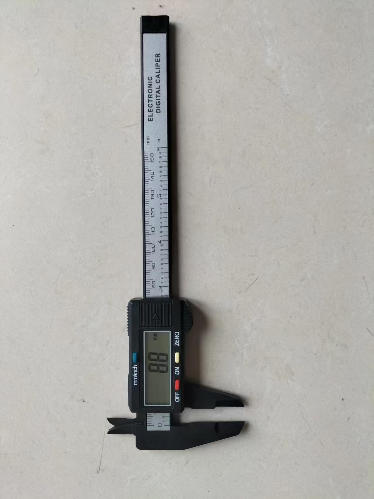 Dijital Kumpas (Plasti̇k Parçalar)